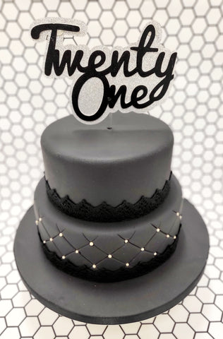 Leather & Lace Cake Kit (Including the cakes)