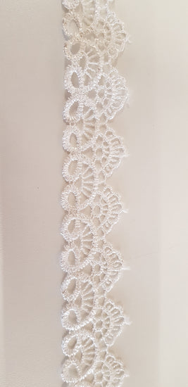 Non-edible scalloped lace ivory/white or black