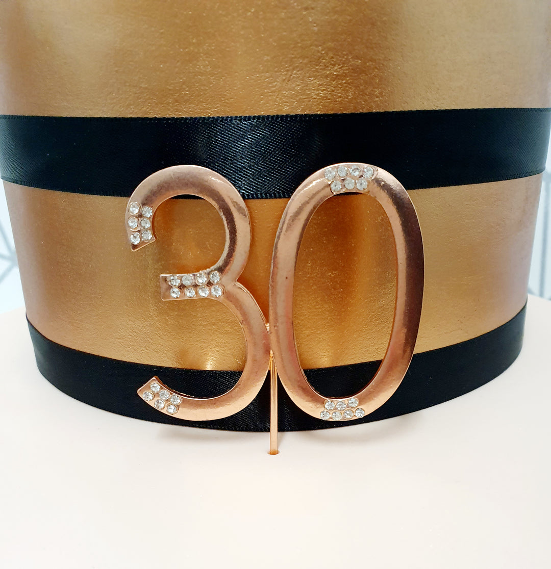 Glitter Shoe Cake Kit - (Includes the cake)