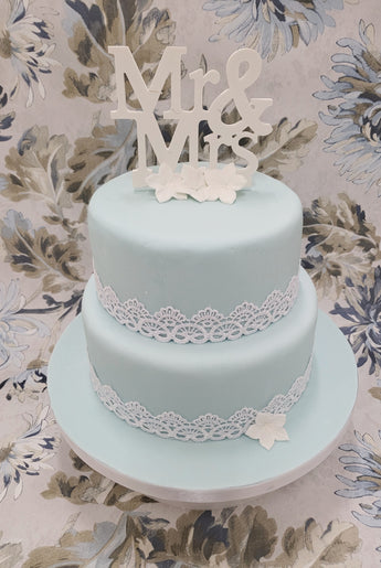 Lace Cake Kit (Including the cakes)